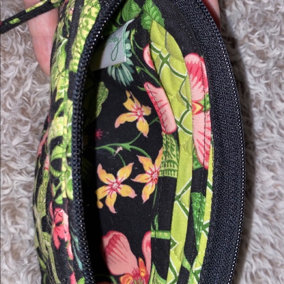 Classic Vera Bradley Wristlet - Picture 2 of 3